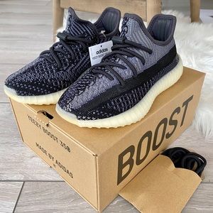 yeezy womens canada